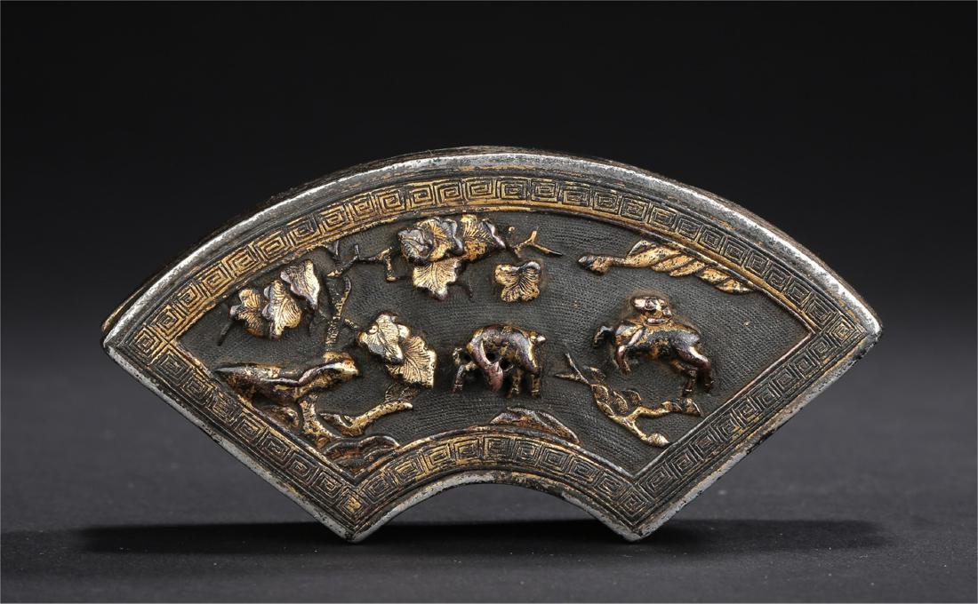 CHINESE GILT BRONZE FAN SHAPED LIDDED BOX (1 of 8)
