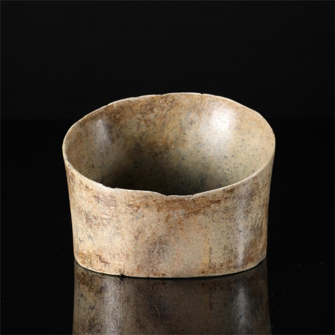 CHINESE ANCIENT JADE HORSESHOE SHAPED CONG (1 of 10)