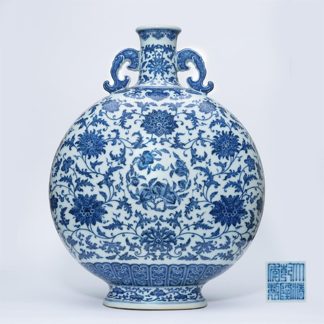 CHINESE PORCELAIN BLUE AND WHITE FLOWER MOONFLASK (1 of 7)