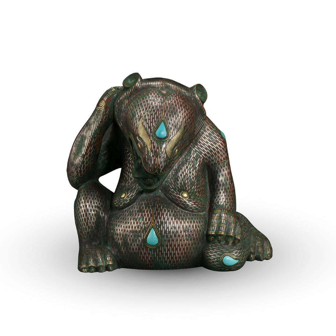 CHINESE TURQUOISE SILVER INLAID BRONZE BEAR WARING (1 of 8)