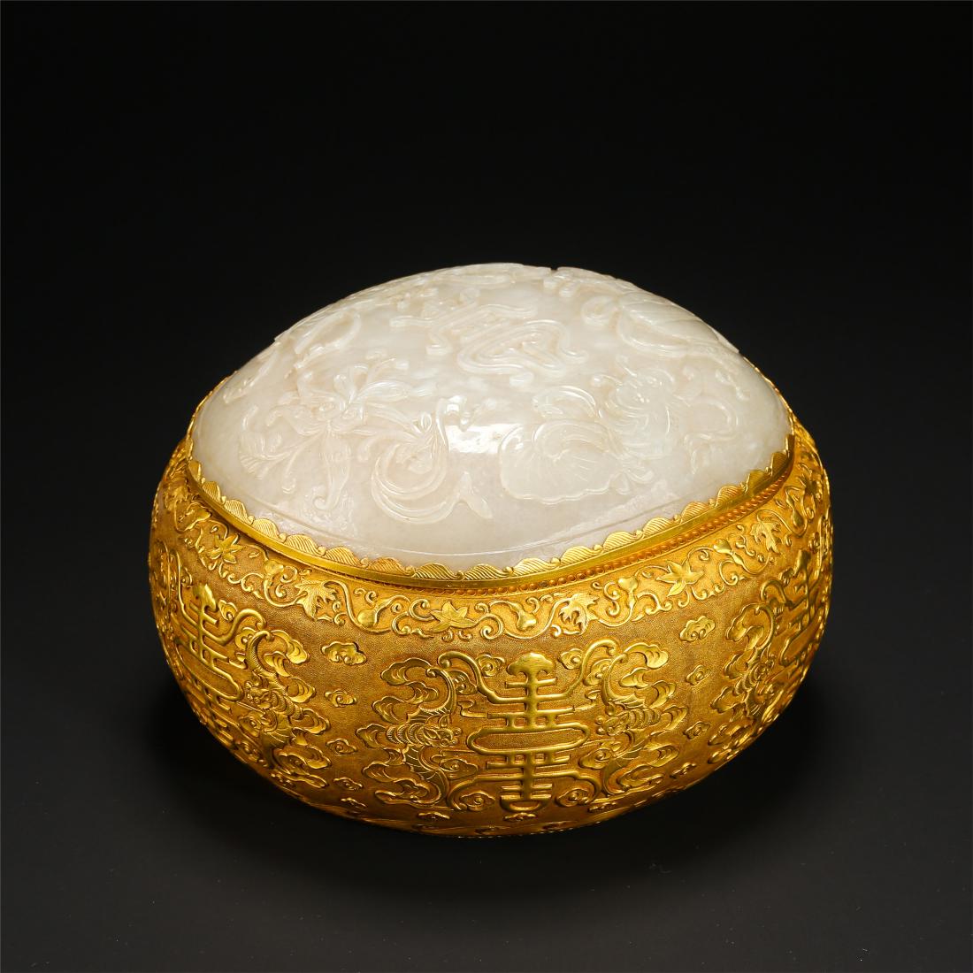 CHINESE WHITE JADE INLAID PURE GOLD LIDDED BOX (1 of 9)