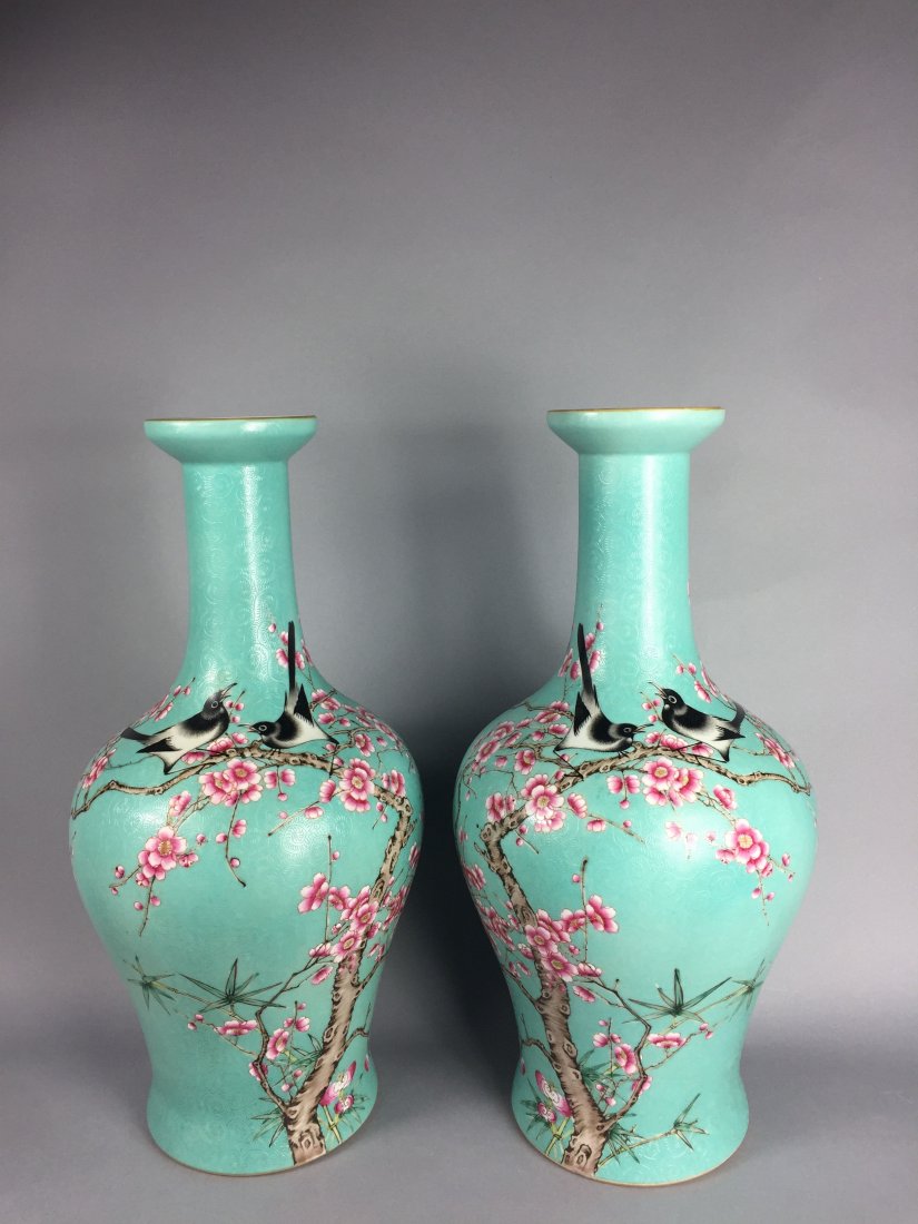 PAIR OF CHINESE PORCELAIN FAMILLE ROSE VASES (1 of 6)