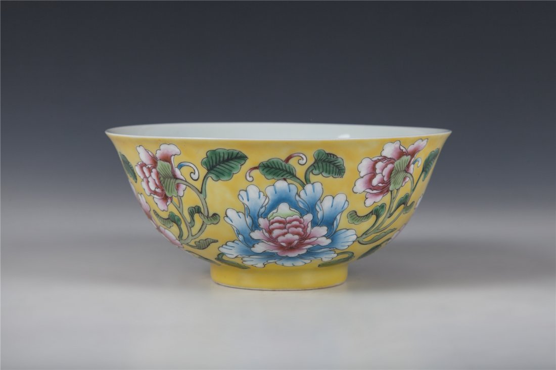 CHINESE PORCELAIN FAMILLE ROSE ON YELLOW GLAZED BOWL (1 of 2)