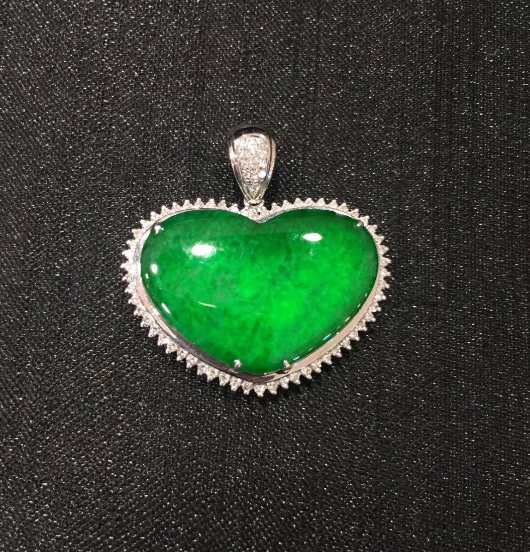 NATURAL JADEITE HEART SHAPED PENDENT (1 of 3)