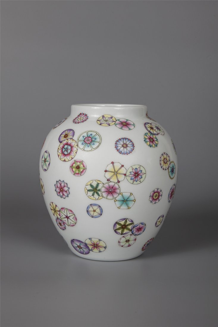 CHINESE PORCELAIN FAMILLE ROSE BALL FLOWER JAR (1 of 3)