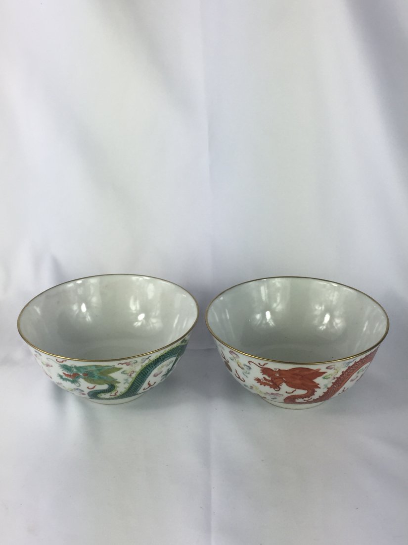 PAIR OF CHINESE PORCELAIN DRAGON BOWLS 19THC (1 of 8)