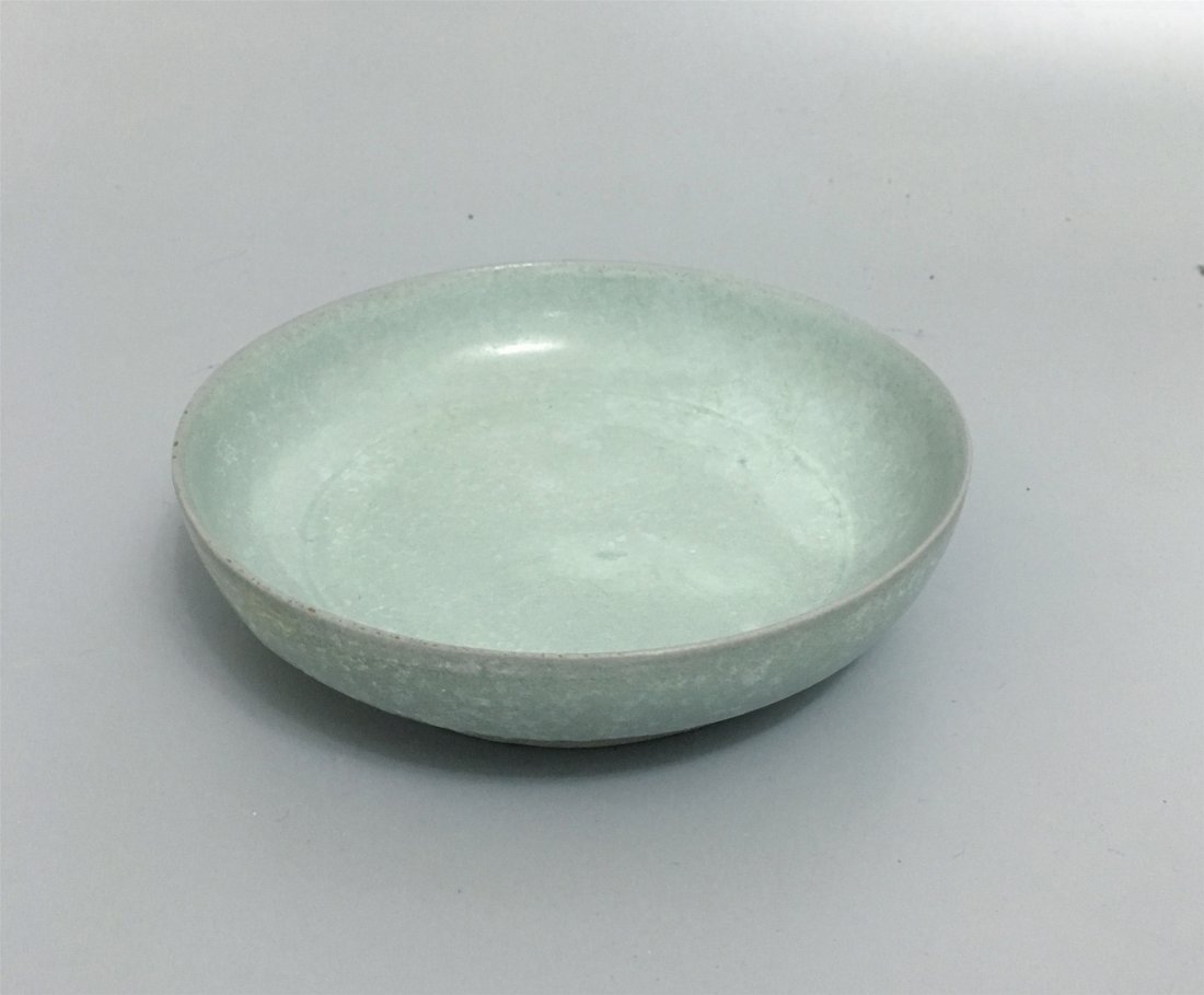 CHINESE PORCELAIN BLUE GLAZE DISH (1 of 4)