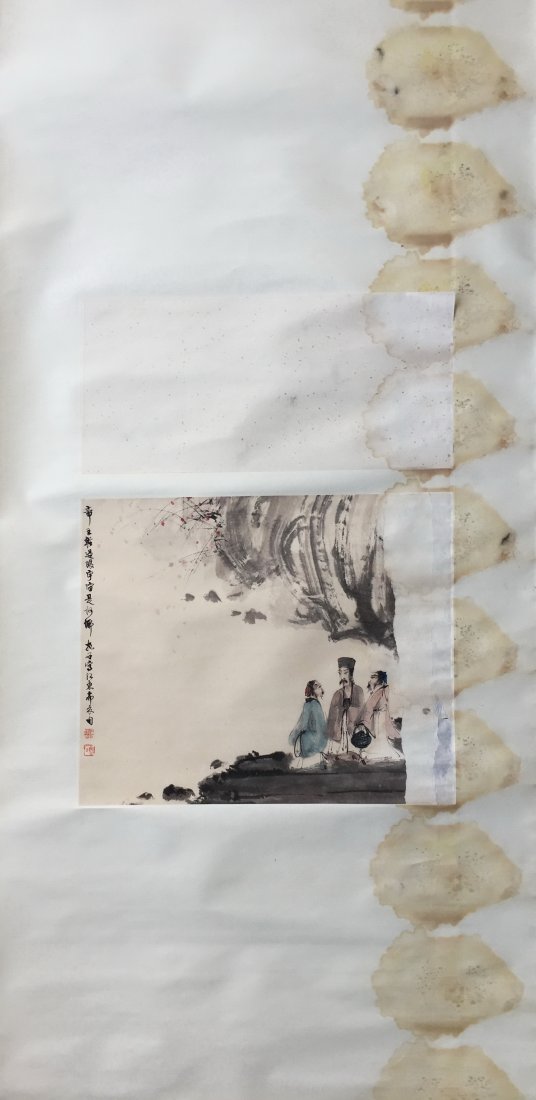 CHINESE SCROLL PAINTING OF FIGURES (1 of 6)