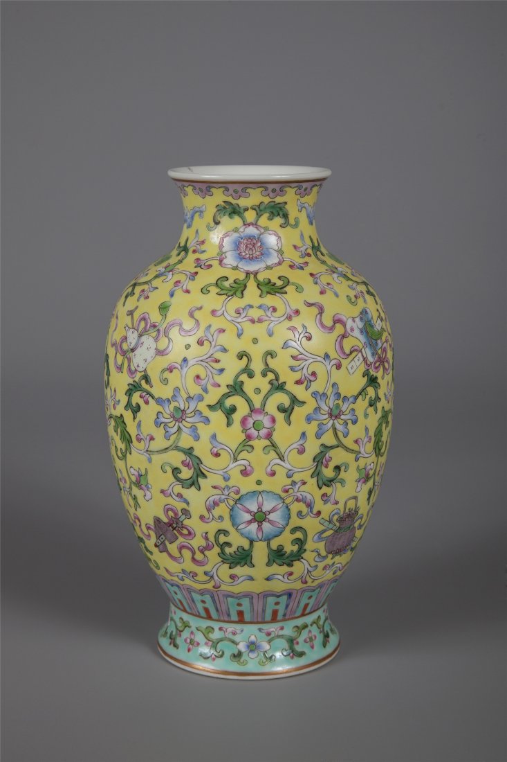 CHINESE PORCELAIN YELLOW GLAZE FAMILLE ROSE VASE (1 of 3)
