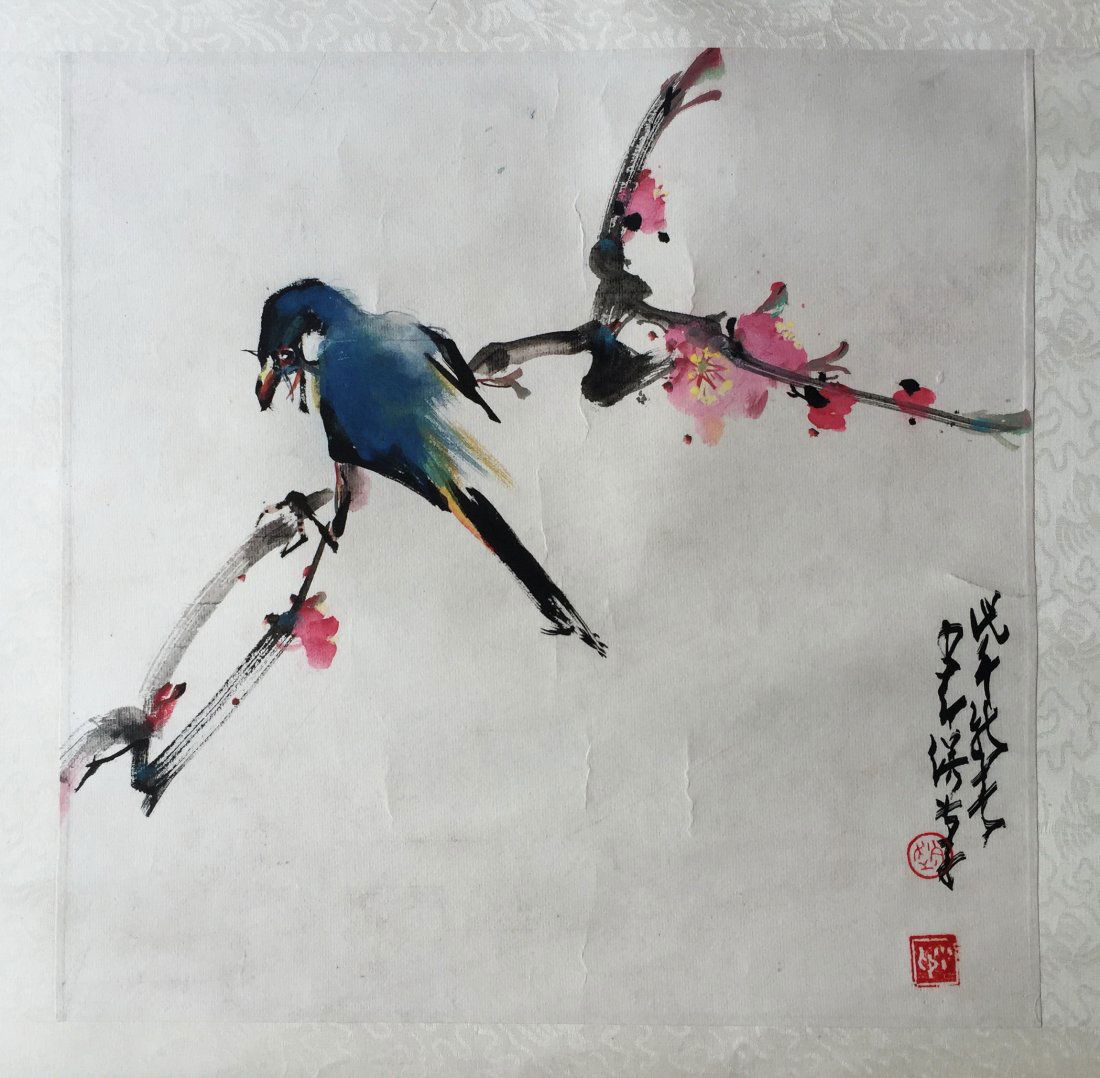 CHINESE SCROLL PAINTING OF BIRD AND FLOWER: CHINESE SCROLL PAINTING OF BIRD AND FLOWER. Signed and dated. Image only size 34 cm by 34 cm. Domestic shipping $20 and oversea $40. Combined shipping availabe.