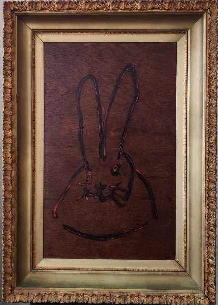 Hunt Slonem oil on wooden panel: Hunt Slonem (1951 -) oil on wooden panel, signed lower right corner on the back. Framed with an old carved wooden frame. Dimensions unframed: L 16 x H 24 inches, framed L 24 x W 4 x 34 H, weight appro