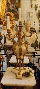 19th C French Figural Dore. Bronze mounted with 4 lights candelabra: 19th C French Figural Dore. Bronze mounted with 4 lights candelabra. Dimensions: diameter 10 x H 24 inches (This lot is for French Figural Dore only, other objects in the photo are NOT included)