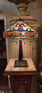 American square leaded glass, shaded column lamp: American square leaded glass, shaded column lamp. Dimensions: diameter 7 (with shade 14) x H 23 inches. (This lot is for lamp only, other objects in the photo are NOT included) Condition: good