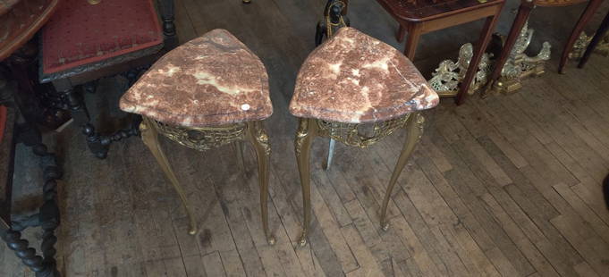 Pair of triangular bronze and marble top tables: Pair of triangular bronze and marble top tables. Dimensions: L 14 x W 12 x H 26 inches. (This lot is for tables only, other objects in the photo are NOT included) Condition: good condition, please
