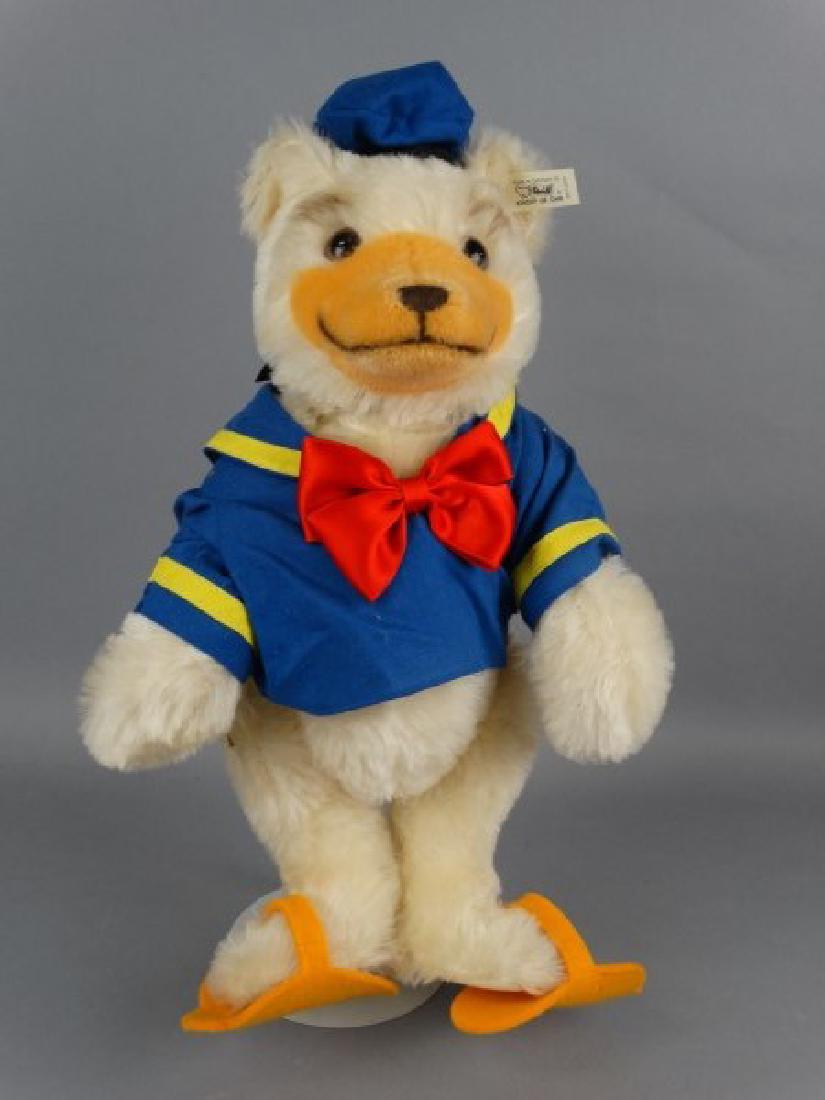 Steiff Specal Edition Donald Duck from 1993 Conv.: Steiff Specal Edition Donald Duck from 1993 Convention.