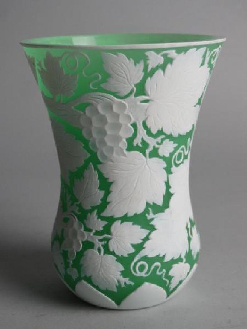 English Cameo Glass Vase: English Cameo Glass Vase in manor of Thomas Webb Size : 4.5" H