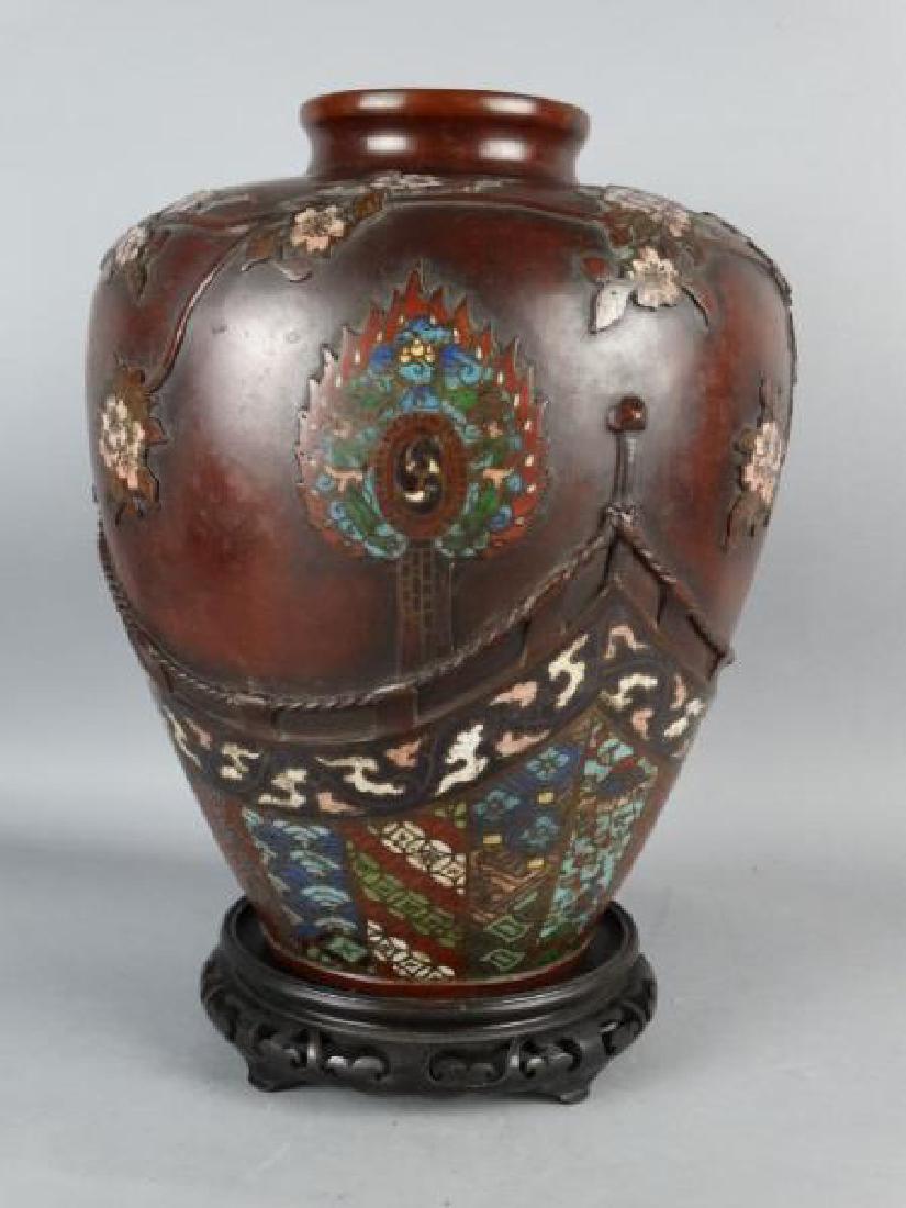 Fine Japanese Meiji Champleve Bronze Vase: Fine Japanese Meiji Champleve Bronze Vase Size : 11.75" H