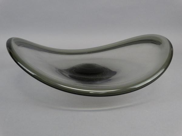 Holmegaard Art Glass Console Bowl: Holmegaard Art Glass Console Bowl Size : 14.5" Dia