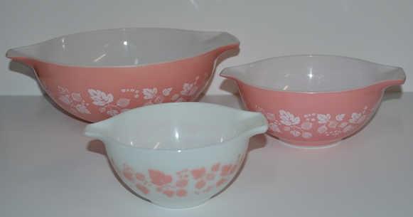 3 Pc. Pyrex Gooseberry Mixing Bowls: #21, 31 & 32