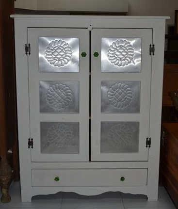 Pie Safe w/ Punched Tin Panels & Vaseline Knobs: Two Doors, with one Drawer Below Size : 55 1/2" H x 42" W x 15" D
