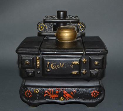 McCoy Cookie Jar - Stove: 9 1/2" H x 9" W x 6" D