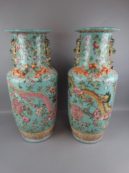 Pair of Late Ming Dynasty Vases (1 of 10)