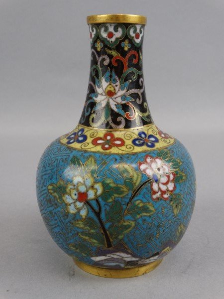 19c. Chinese Qing Cloisonne Vase (1 of 5)