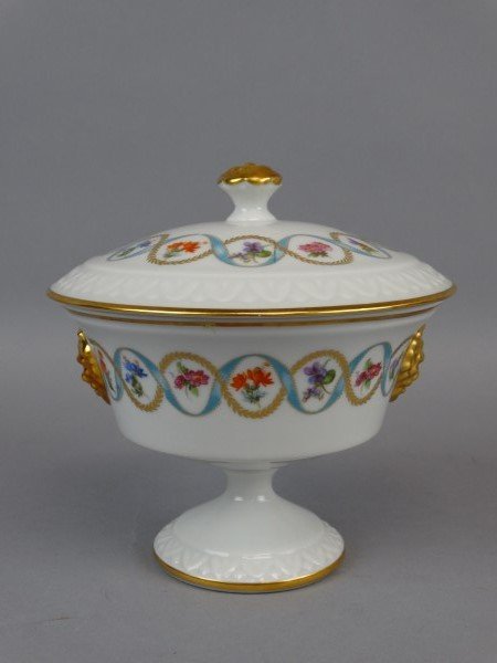 Limoges Lidded Compote (1 of 4)