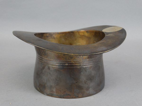 Silverplated Men's Top Hat (1 of 3)
