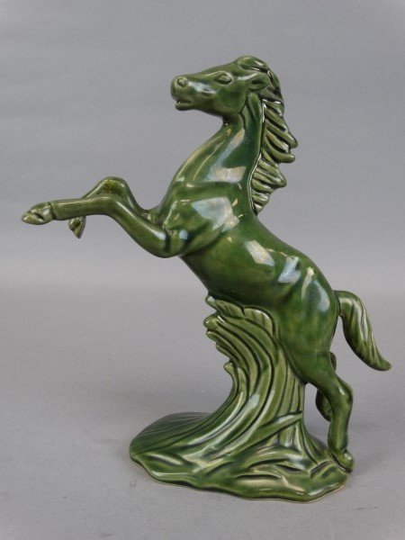 Van Briggle Green Glazed Pottery Horse: Van Briggle Green Glazed Pottery Horse. Size : 8.25" T