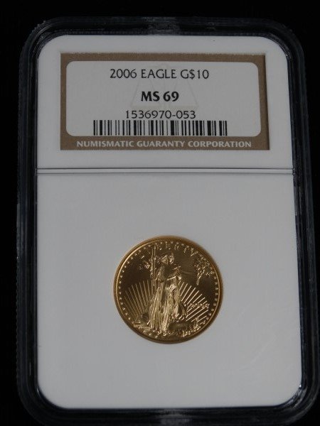 2006 Eagle Gold $10 Graded MS 69 Coin (1 of 2)