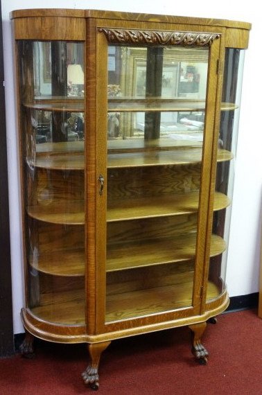 Antique Oak Curio Cabinet with Curved Glass (1 of 5)