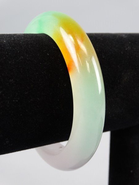 Tri Color Jade Bangle (1 of 4)