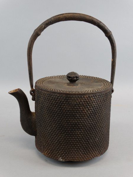 Japanese Iron Tea Pot (1 of 3)