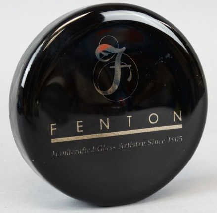 Fenton Glass Store Shelf Display Piece (1 of 2)