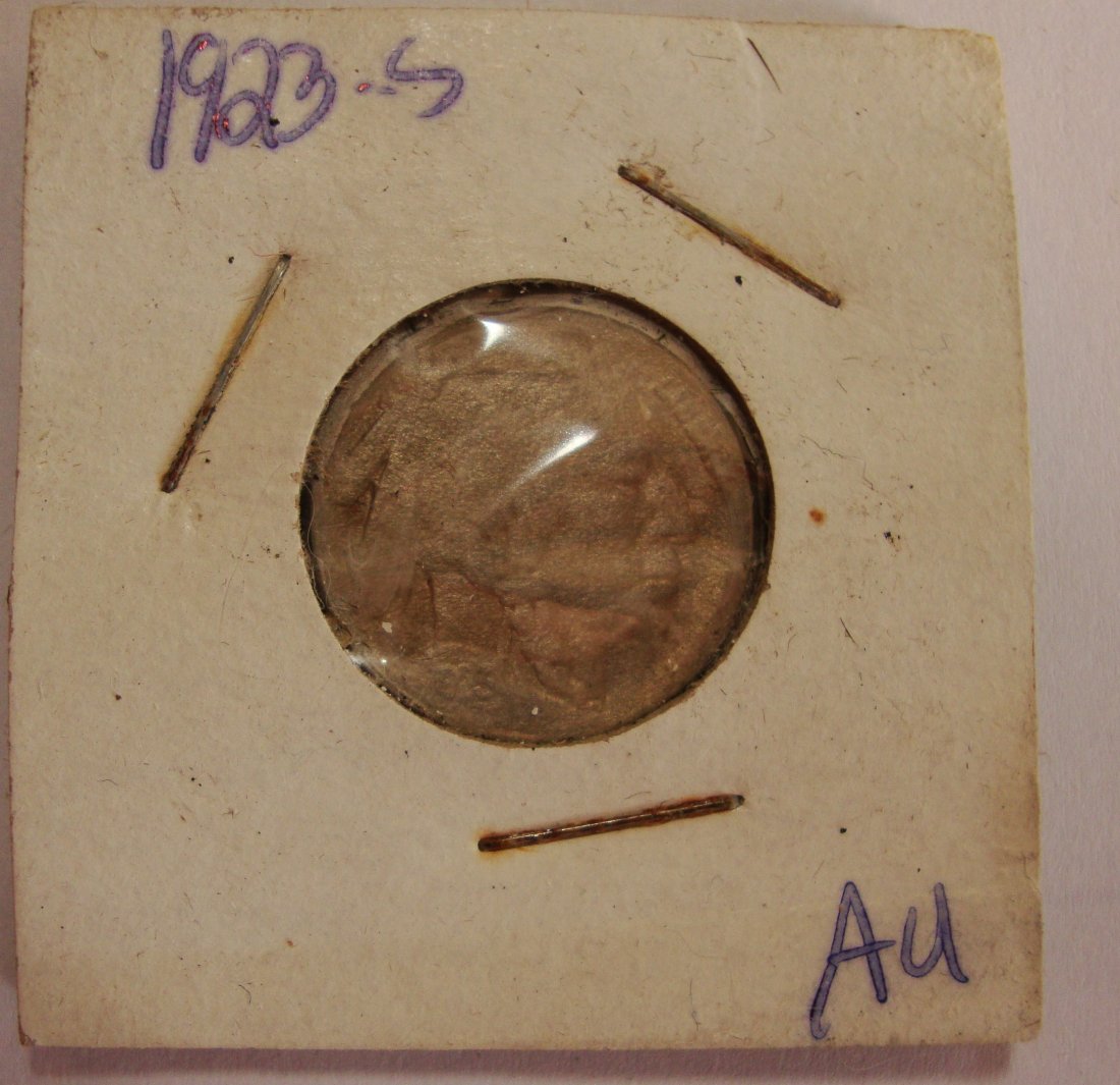1923 S  Buffalo Nickel 5c AU (1 of 2)