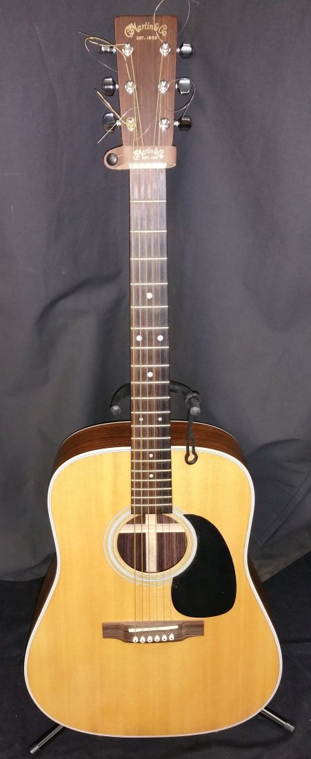 MARTIN & CO. D-2R ACOUSTIC GUITAR WITH MARTIN CASE (1 of 7)