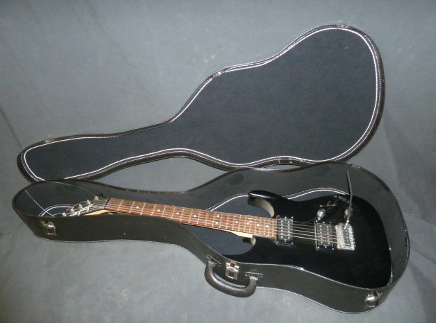 Jackson Electric Guitar JS11 Dinky (1 of 8)