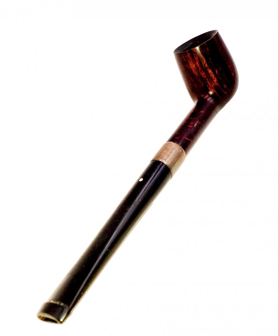 Dunhill White Spot Bruyere Billiard Style #2110 Pipe: Smooth finish, billiard style bowl Bruyere pipe with a black vulcanite stem and Sterling Silver band. Made in England. Provenance The Bruce Cohn Collection. Light wear and handling, moderate rim darke