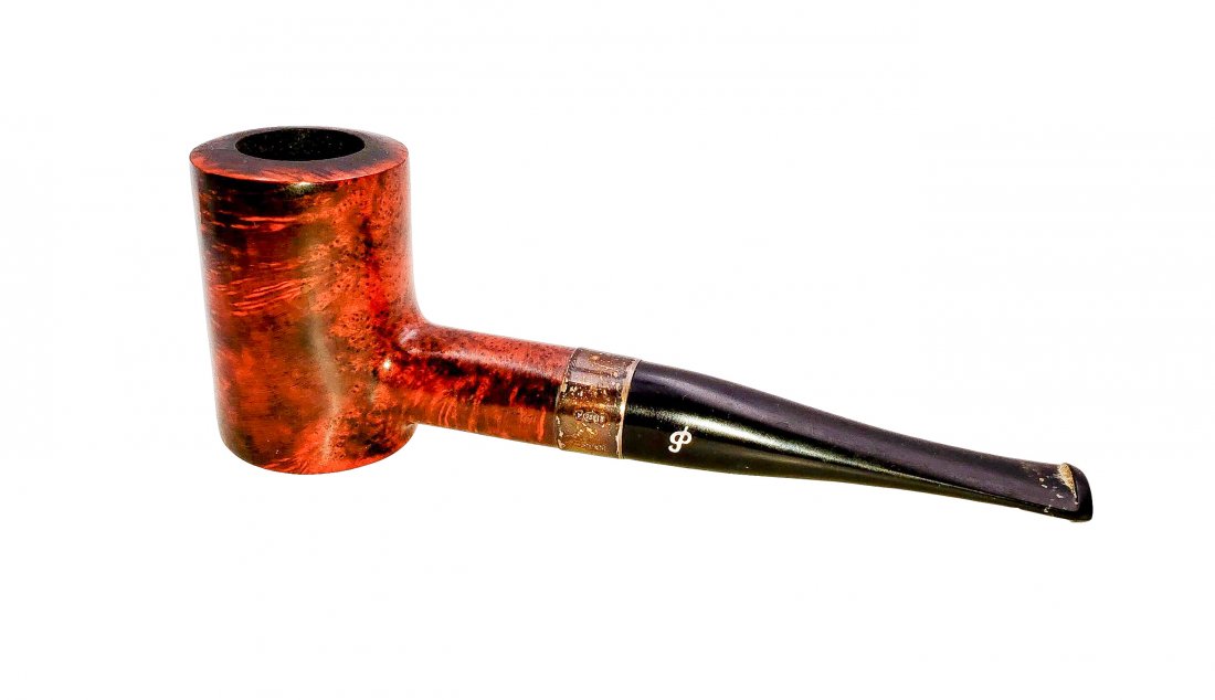 Peterson Mark Twain : Straight Poker Sterling Band Pipe: Peterson Mark Twain Large Straight Poker Style Sterling Banded Pipe - Corn cob inspired to honor Huckleberry Finn. Smooth finish, with a straight black vulcanite stem, sterling silver banded at mount.
