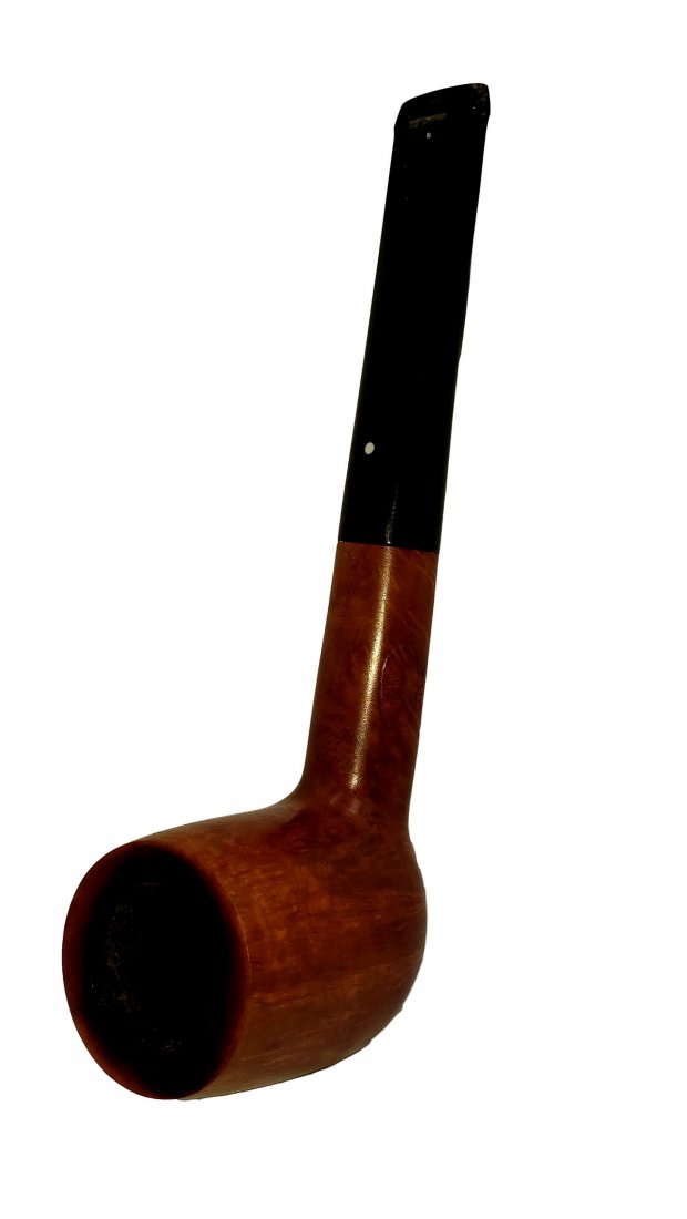 Dunhill White Spot Root Briar Billiard Style #*DR Pipe: A *DR designation denotes - Dead Root- a naturally preseasoned burled rootstock making a higher quality pipe from the first smoke. Smooth finish, Billiard style bowl, Root Briar pipe with a black vulc