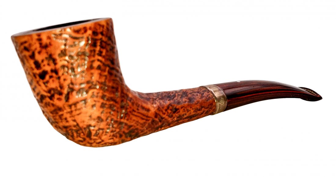 Dunhill White Spot County Zulu Style Bowl #3421 Pipe: Dunhill size 3 Zulu pipe natural rustic -County - Briar finish. The 3421 is unique given its straight stummel paired with a bent stem and sterling silver band at the stem mount. Rustic, Zulu style bow