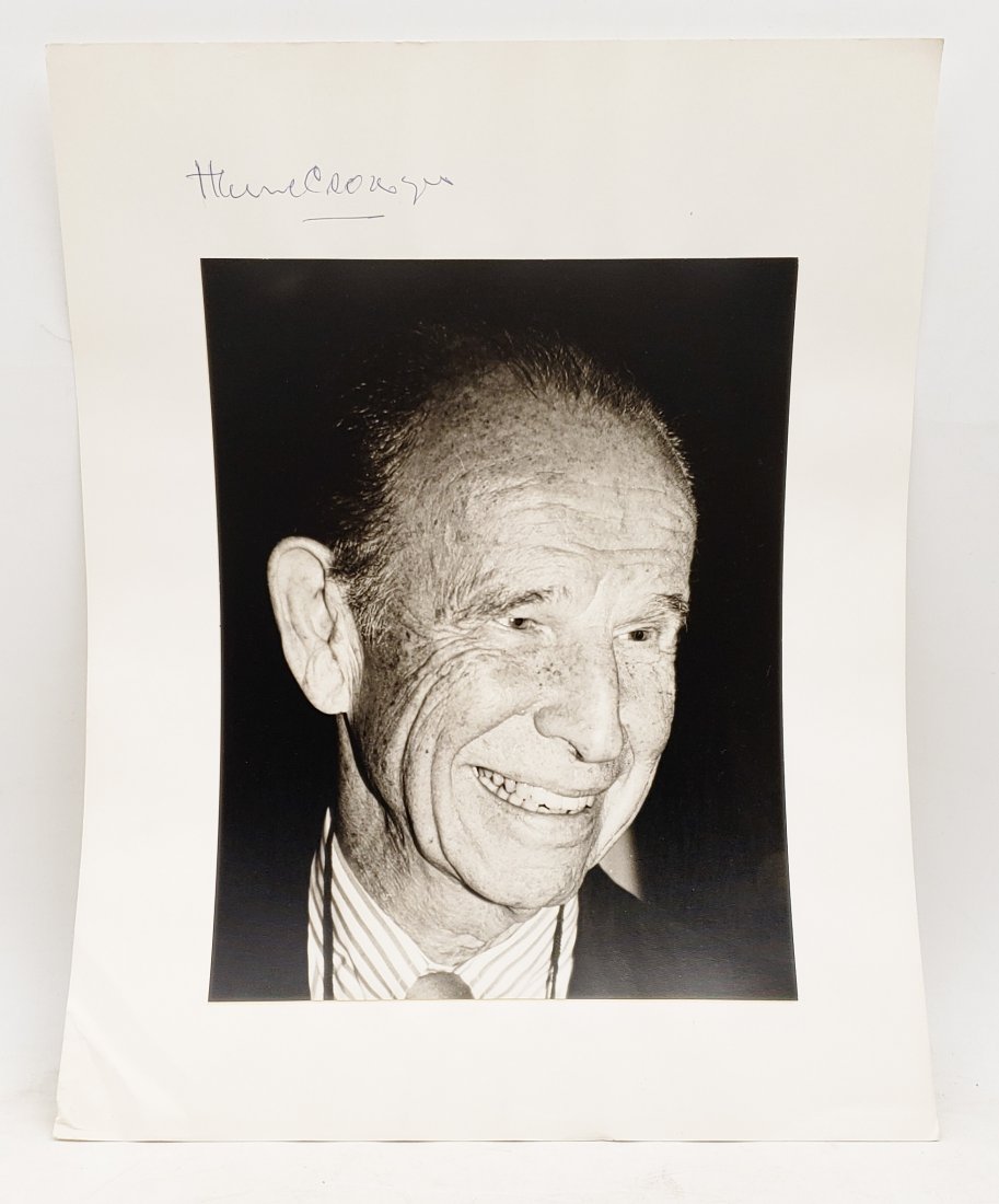 Hume Cronyn: Signed Photo Portrait: B/W photo of Hume Cronyn by P.Rankin- Smith mounted on art paper and signed on the margin by Hume Cronyn including his humorous inscription " Having just swallowed a lemon". The signature is authentic