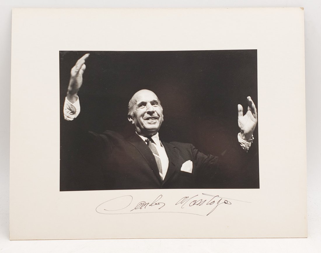 Carlos Montoya : Signed Photo Portrait: B/W photo of Carlos Montoya by P.Rankin- Smith mounted on art paper /board and signed on the margin by Carlos Montoya. The signature is authentic with provenance. Image size : 6.75 x 9.5 inches. Mount