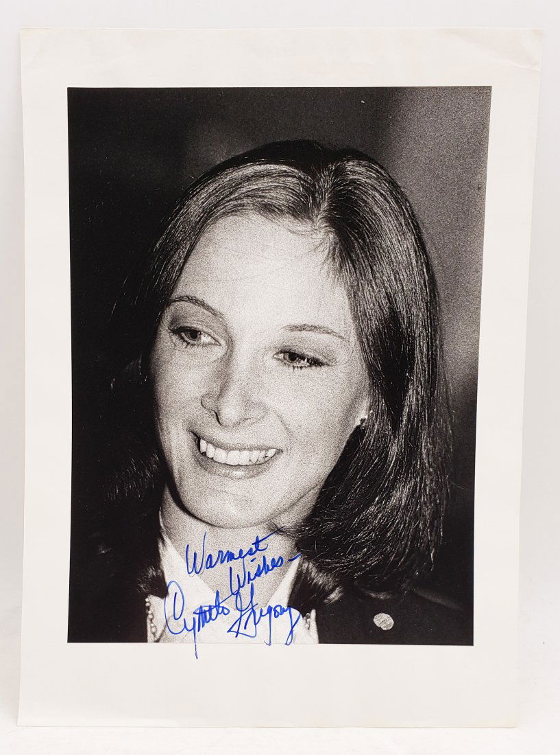 Cynthia Gregory : Signed Photo Portrait (1 of 3)