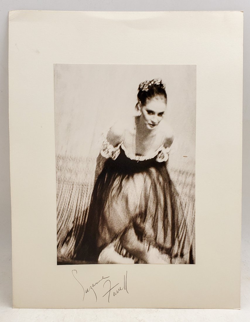 Suzanne Farrell : Signed Photo Portrait (1 of 3)