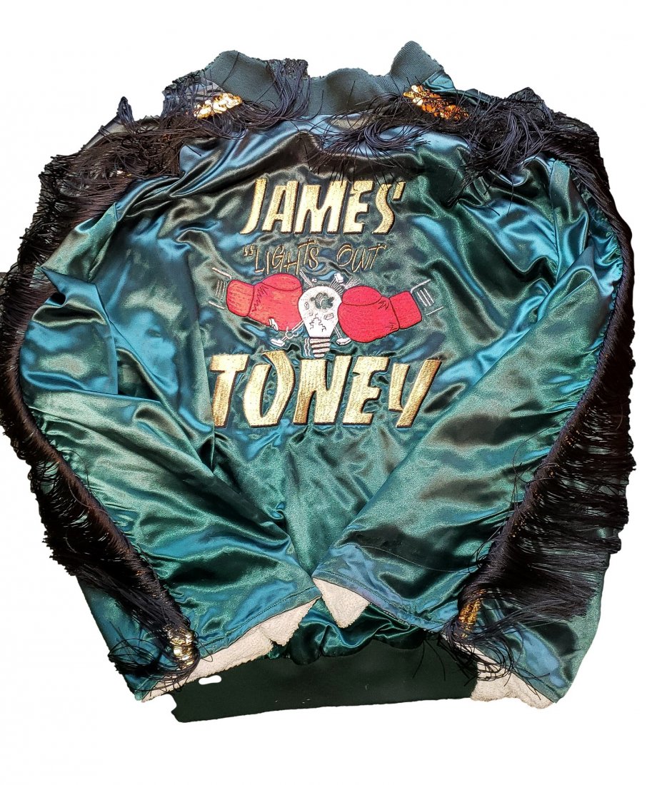 Ring Worn Boxers Robe - James Lights Out Toney (1 of 4)