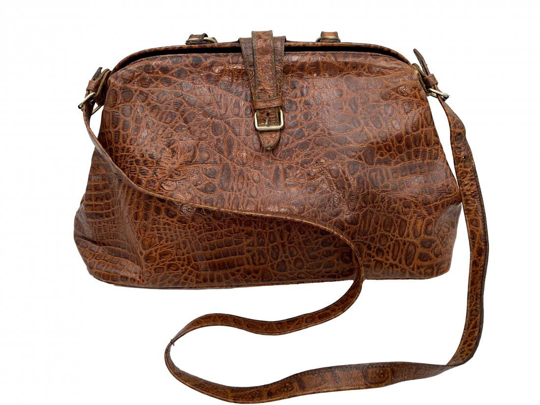 Bonwit Teller Leather Shoulder Bag (1 of 8)