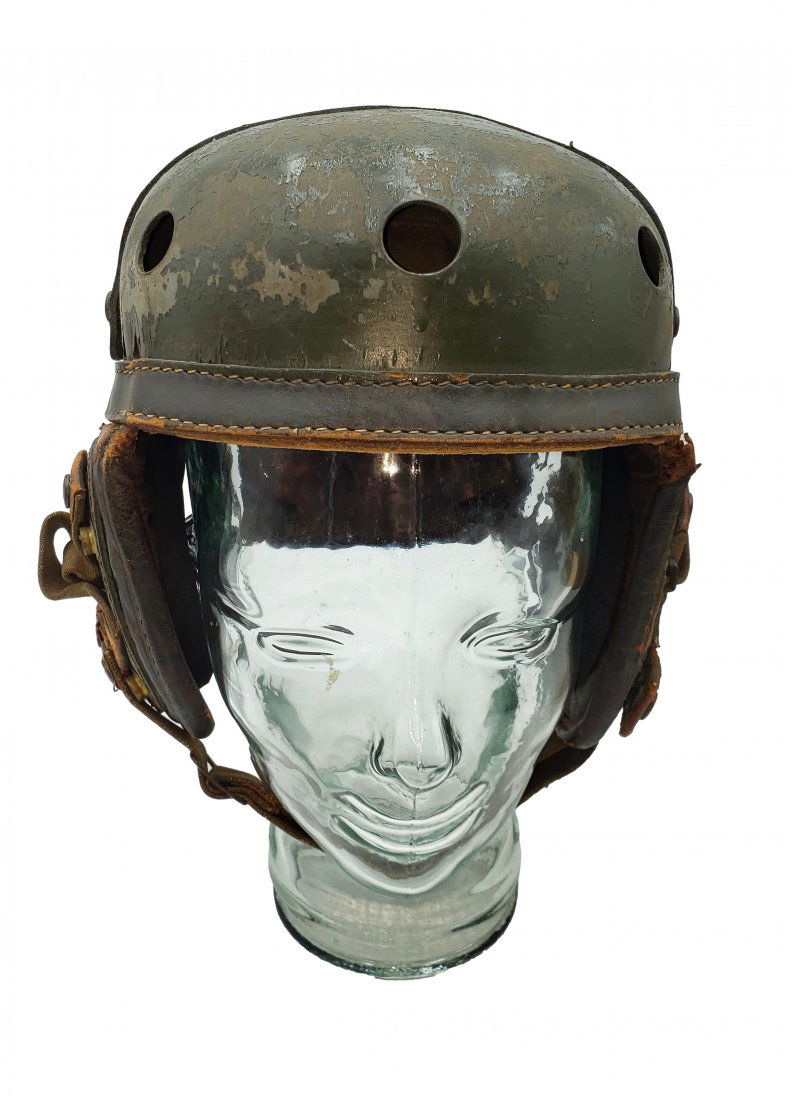 WW2 Tanker Helmet (1 of 5)