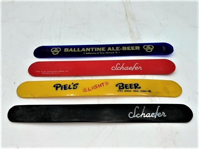 Schaefer, Ballantine Ale-Beer and Pielâ€™s Beer Foam (1 of 2)